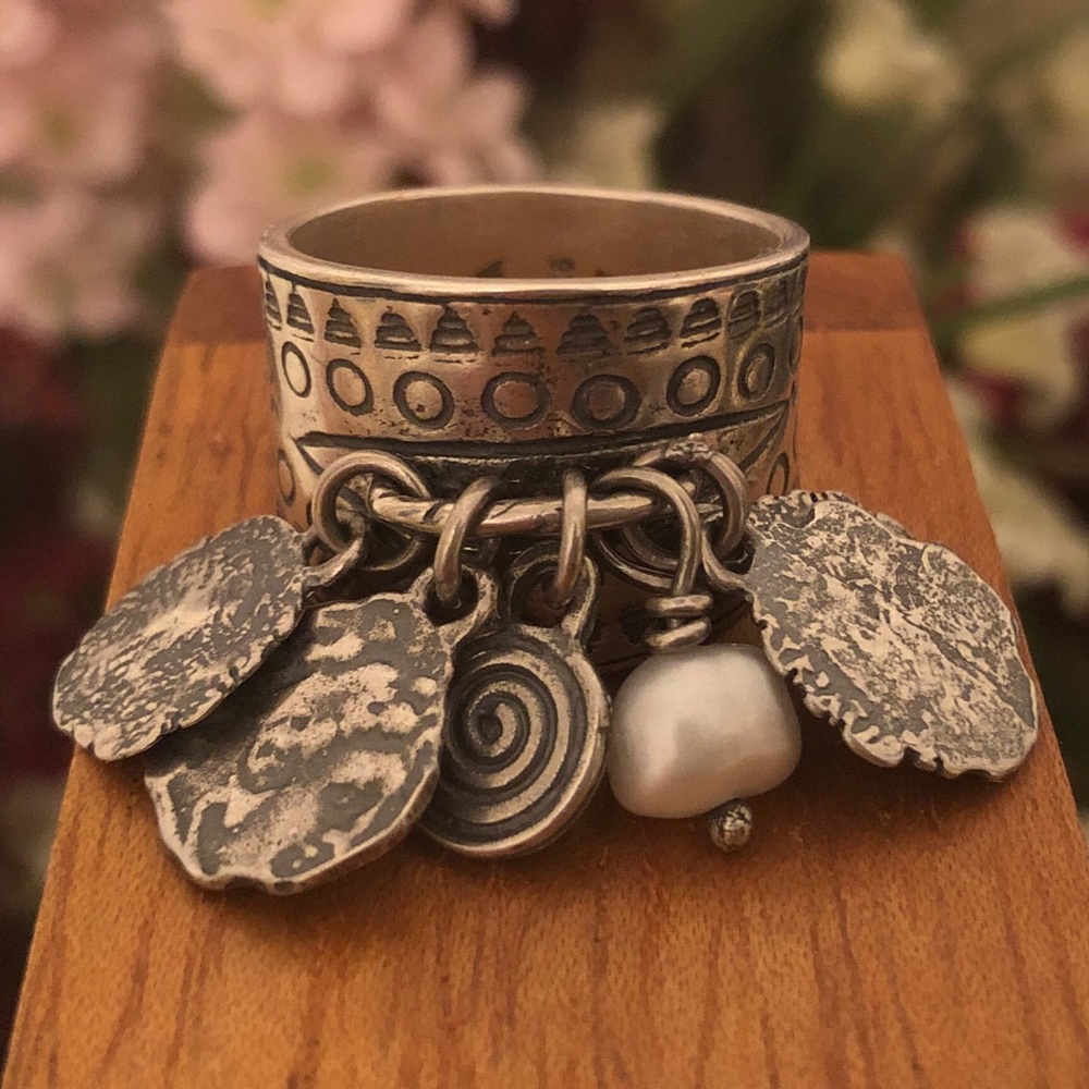 Silpada Cha-Cha Sterling Silver Pearl Ring - Picture 2 of 16